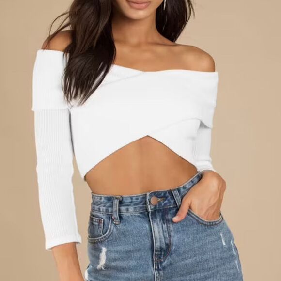FASHION NOVA CROSSING LINES WHITE KNIT CROP TOP - Picture 1 of 8